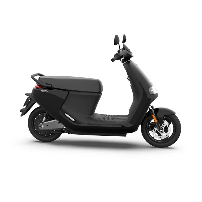Segway-Ninebot E110S eMotobike