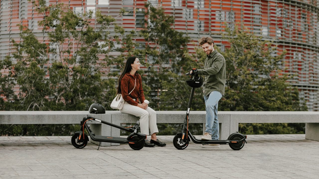 F2 Pro Segway-Ninebot Electric KickScooter